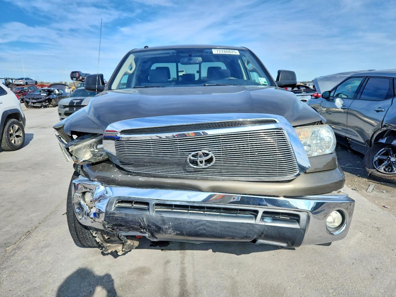 2012 TOYOTA TUNDRA