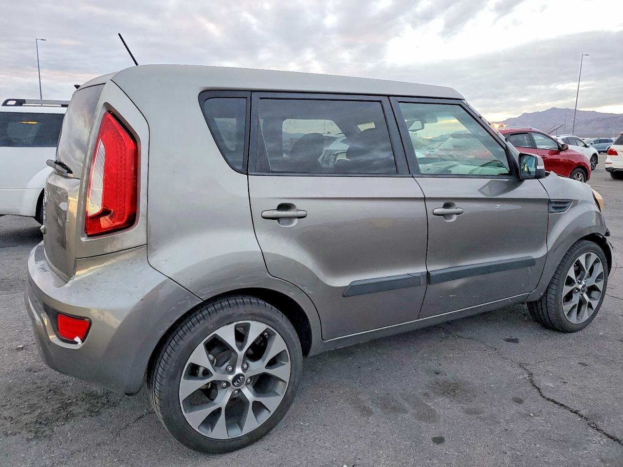 2012 KIA SOUL