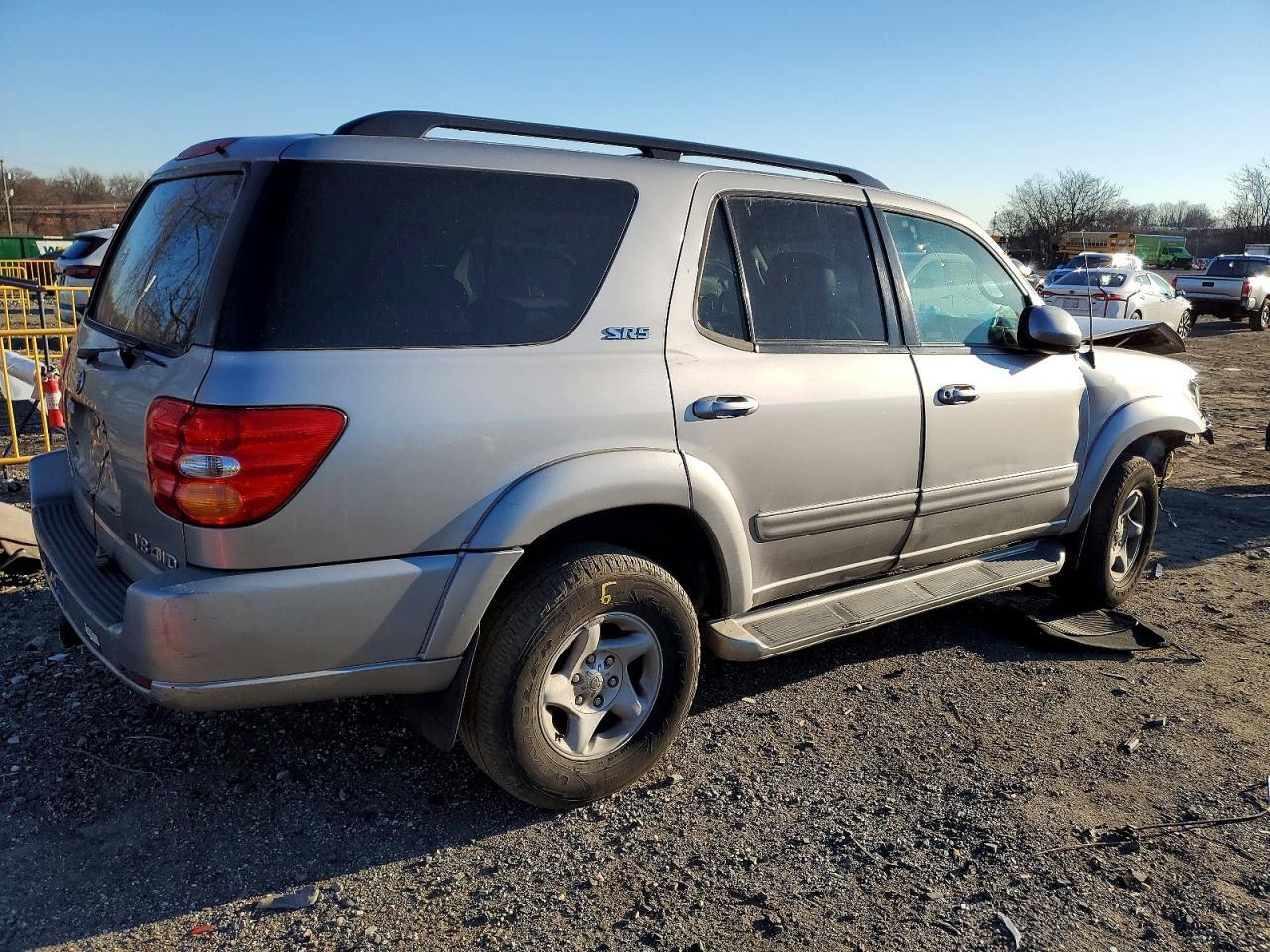 2002 TOYOTA Sequoia