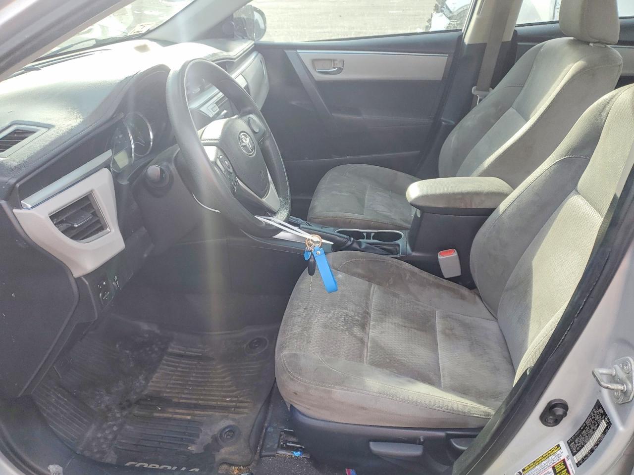 2015 TOYOTA COROLLA