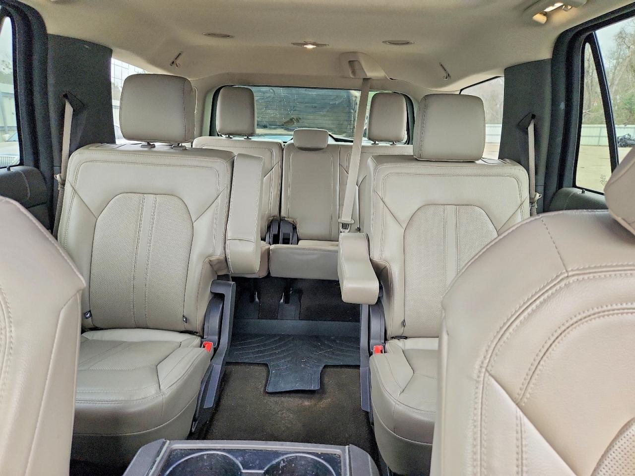 2021 FORD Expedition