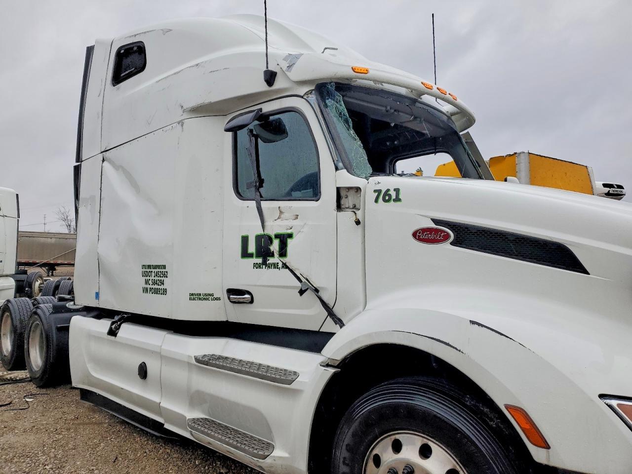 2023 PETERBILT 579