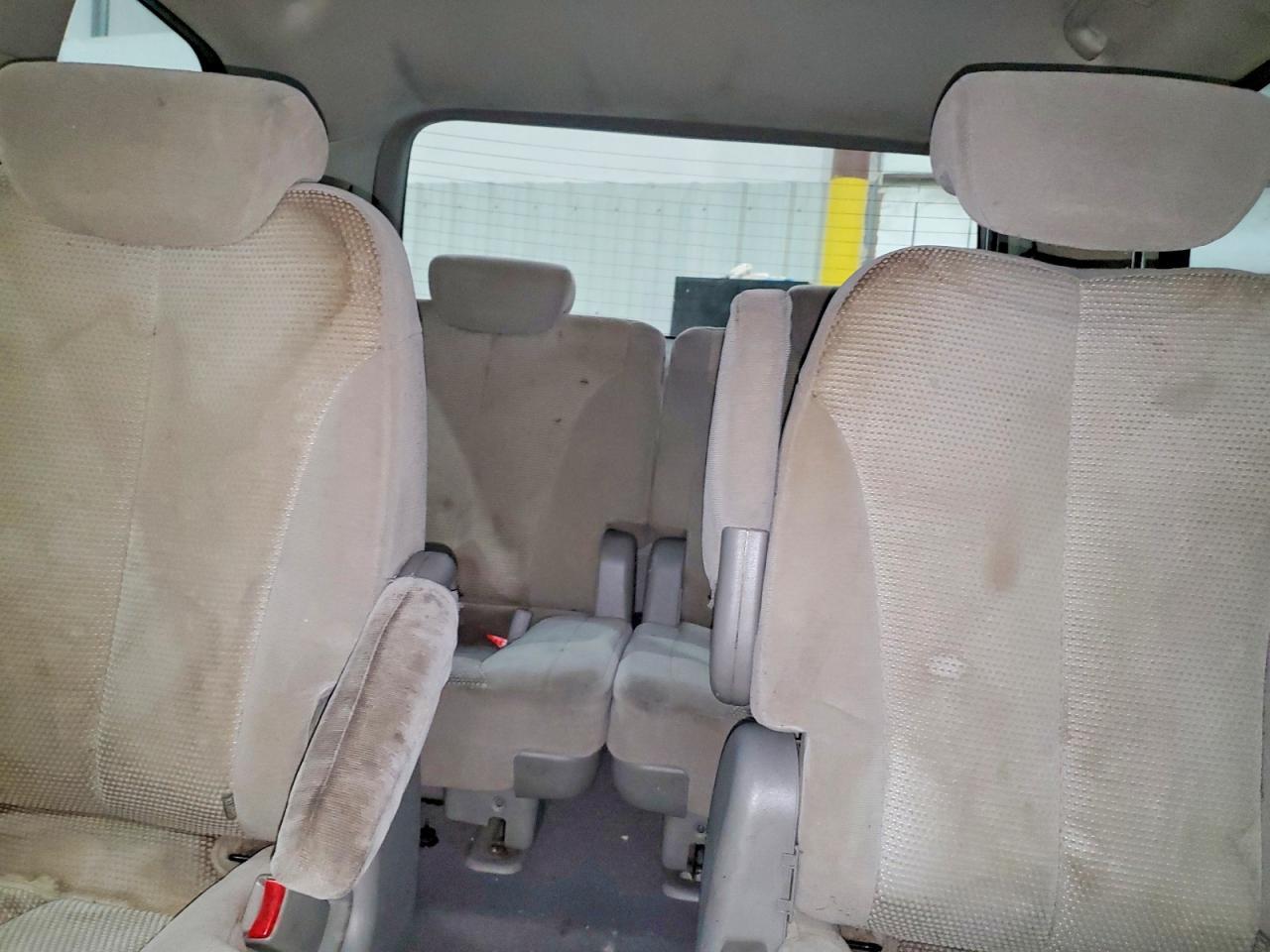 2009 KIA SEDONA