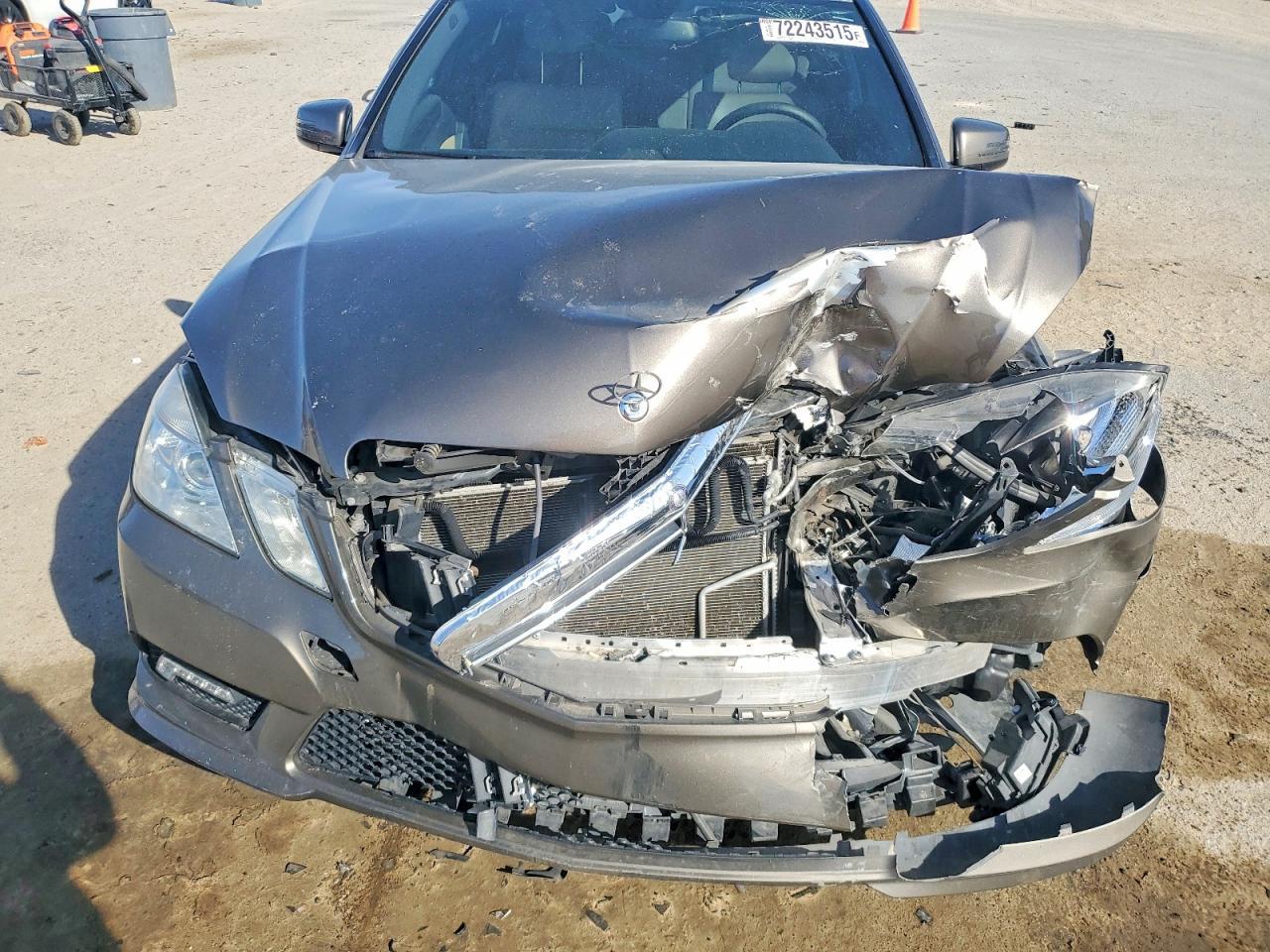 2011 MERCEDES-BENZ E-Class