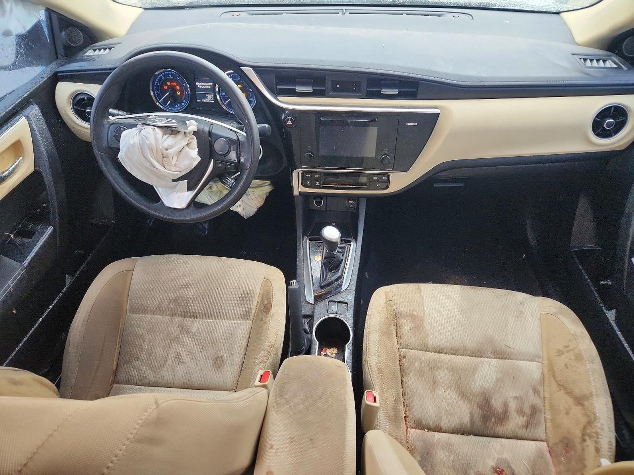 2017 TOYOTA COROLLA