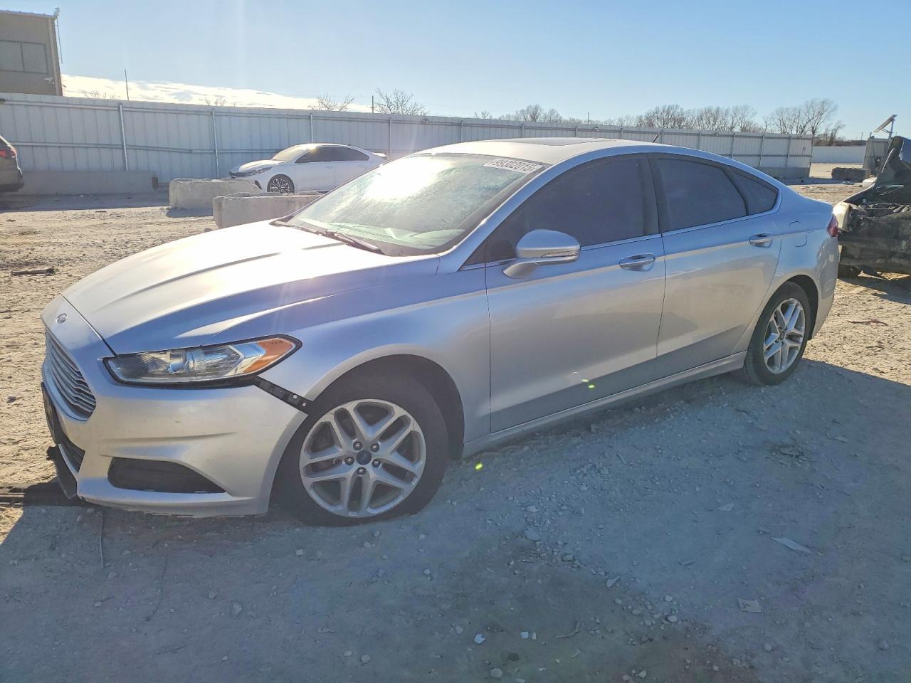 2016 FORD FUSION