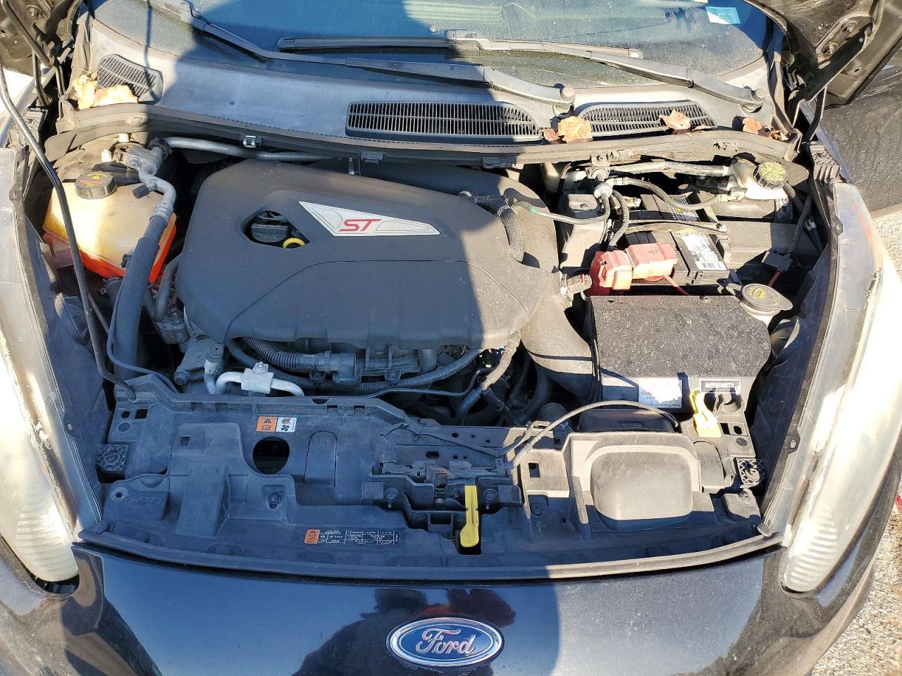 2016 FORD Fiesta