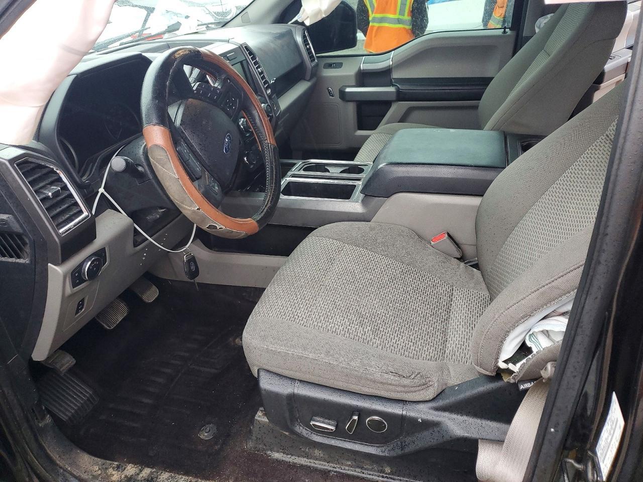 2015 FORD F-150