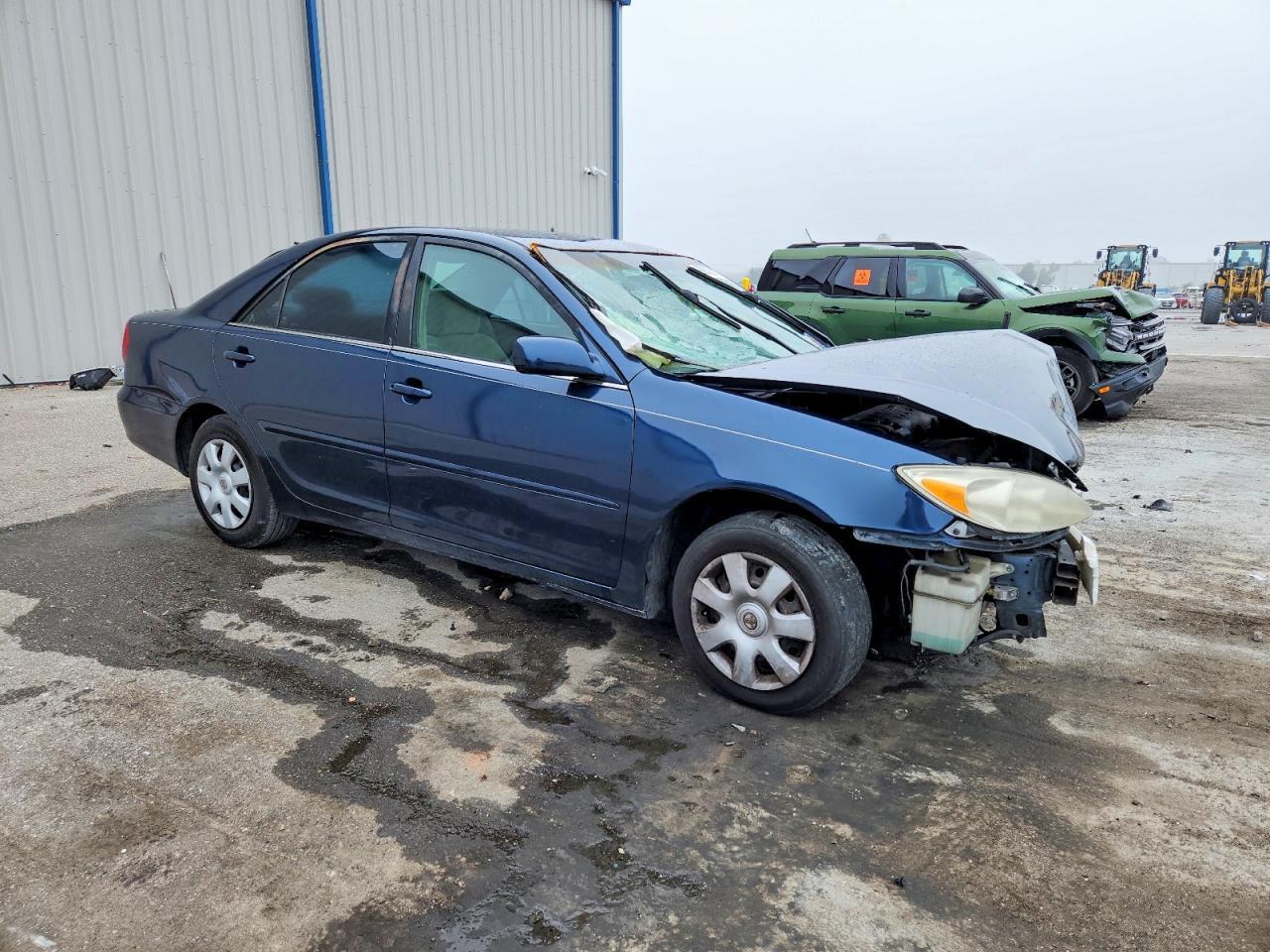 2002 TOYOTA CAMRY