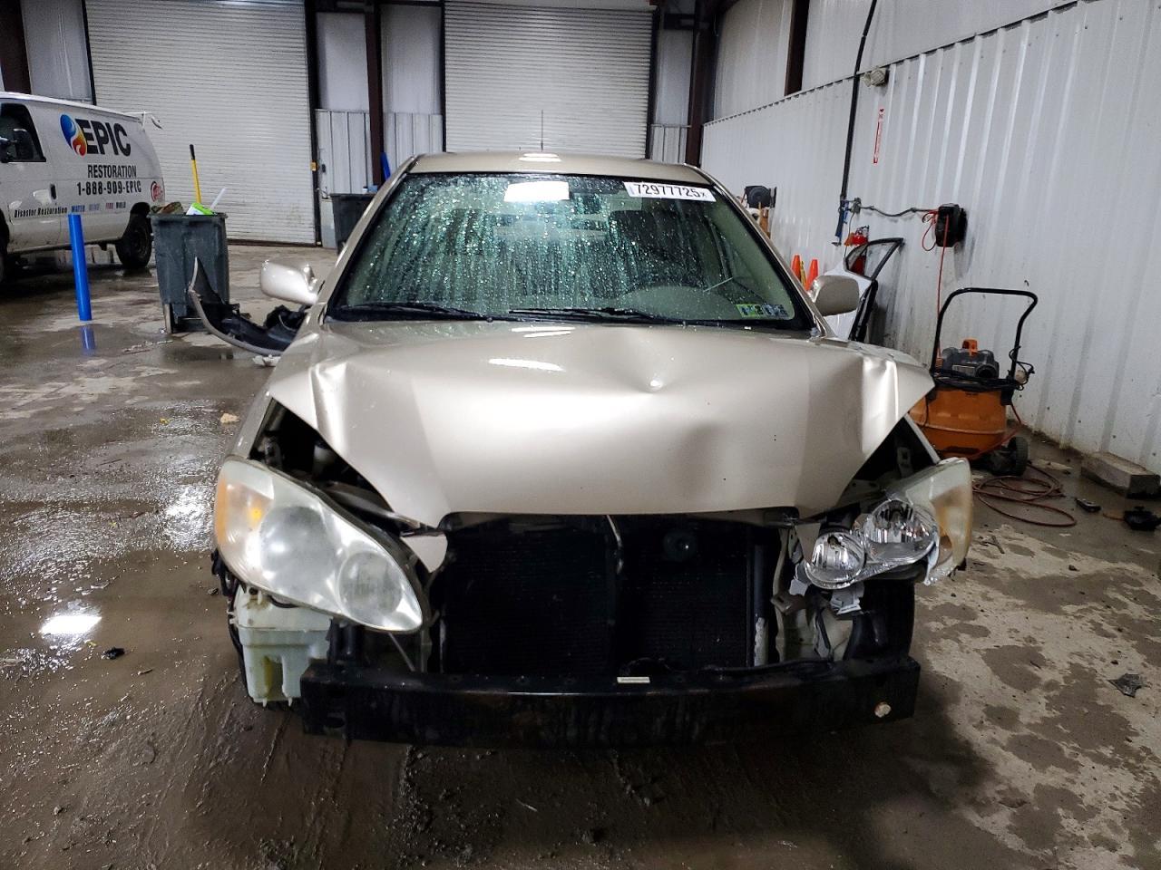 2004 TOYOTA COROLLA