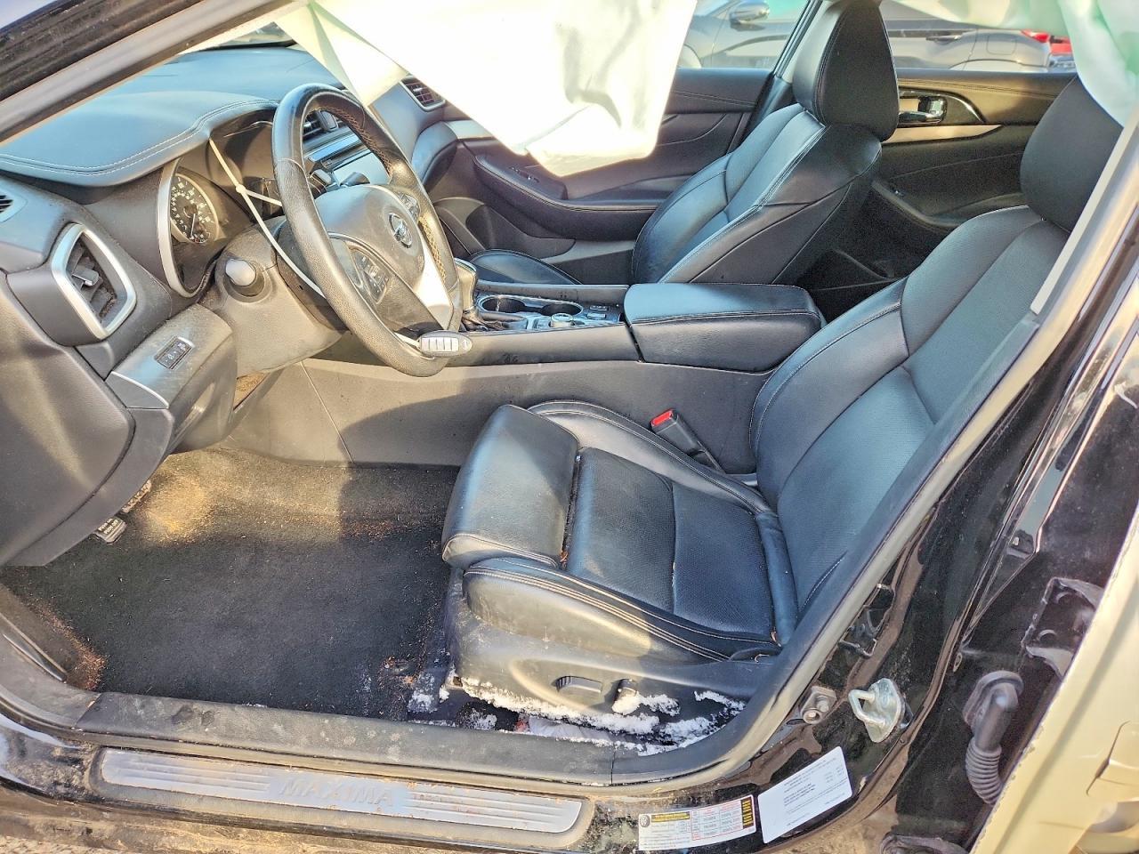 2017 NISSAN Maxima