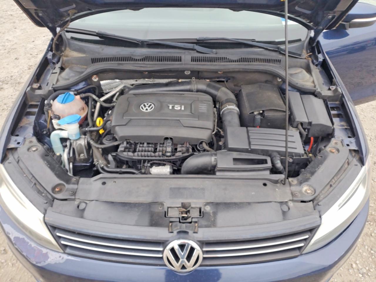 2014 VOLKSWAGEN JETTA