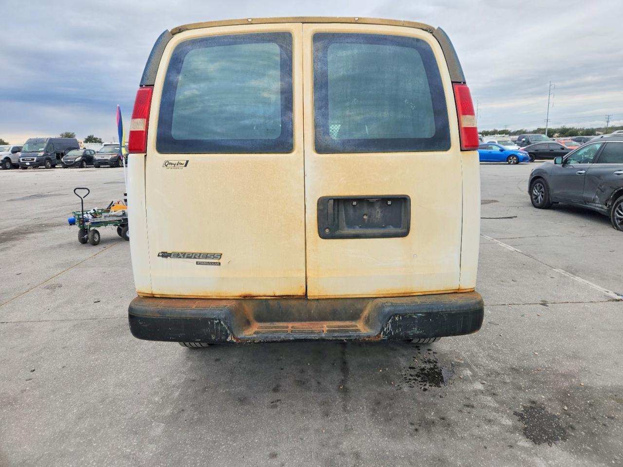 2015 CHEVROLET EXPRESS 2500