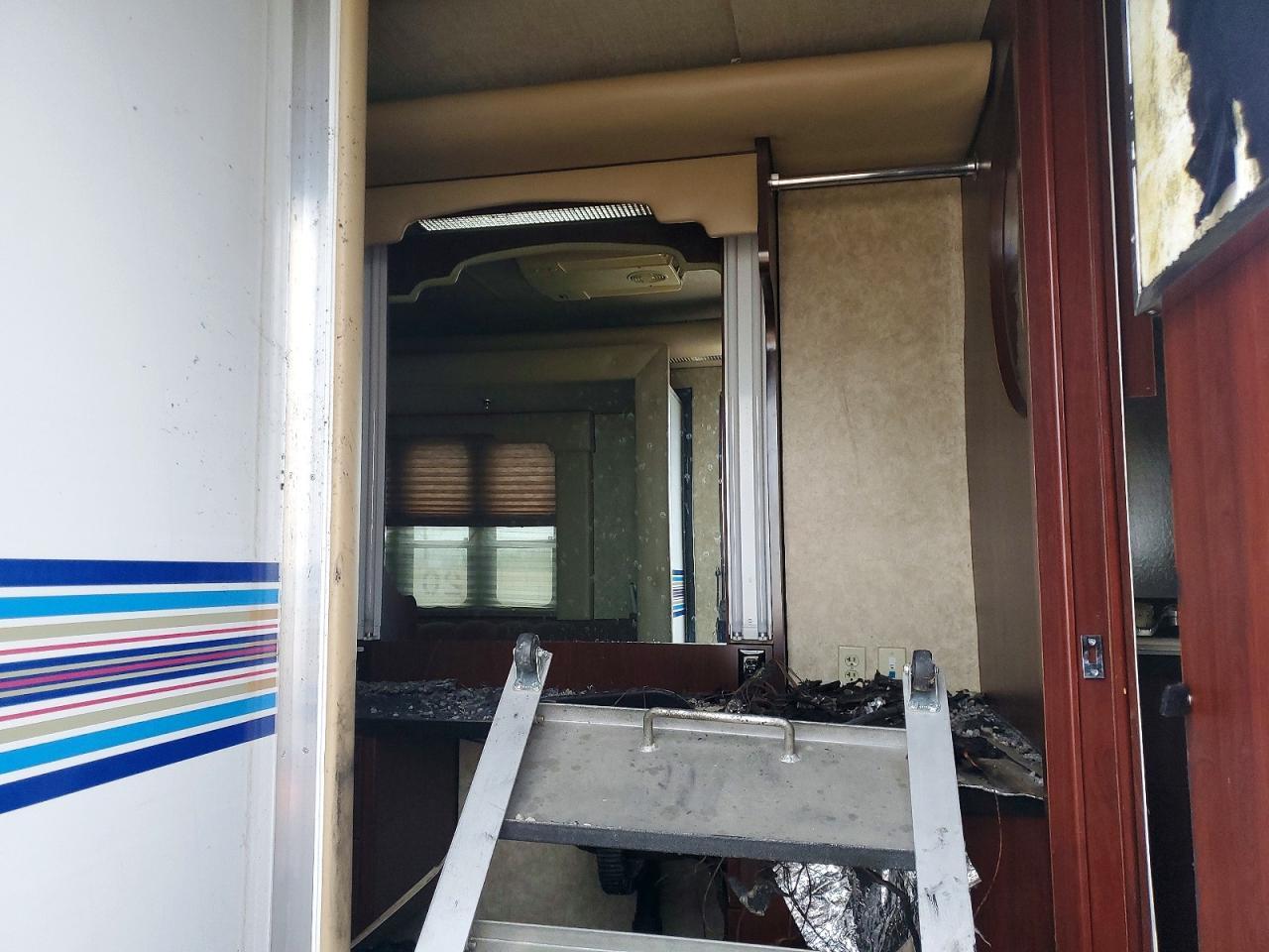 2002 Oeht 40' Gn 8k