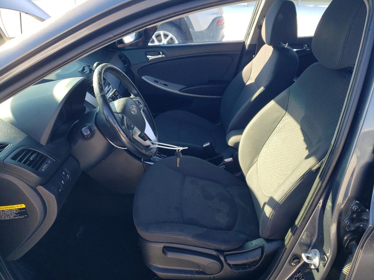 2012 HYUNDAI ACCENT