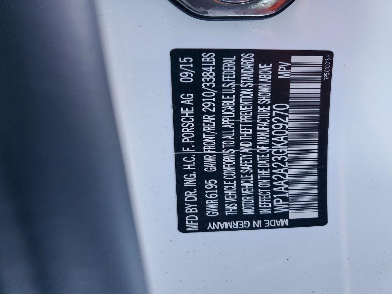 2016 PORSCHE CAYENNE