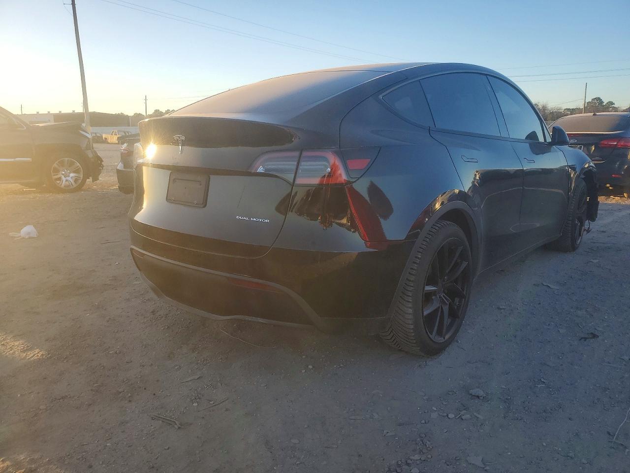 2020 TESLA MODEL Y