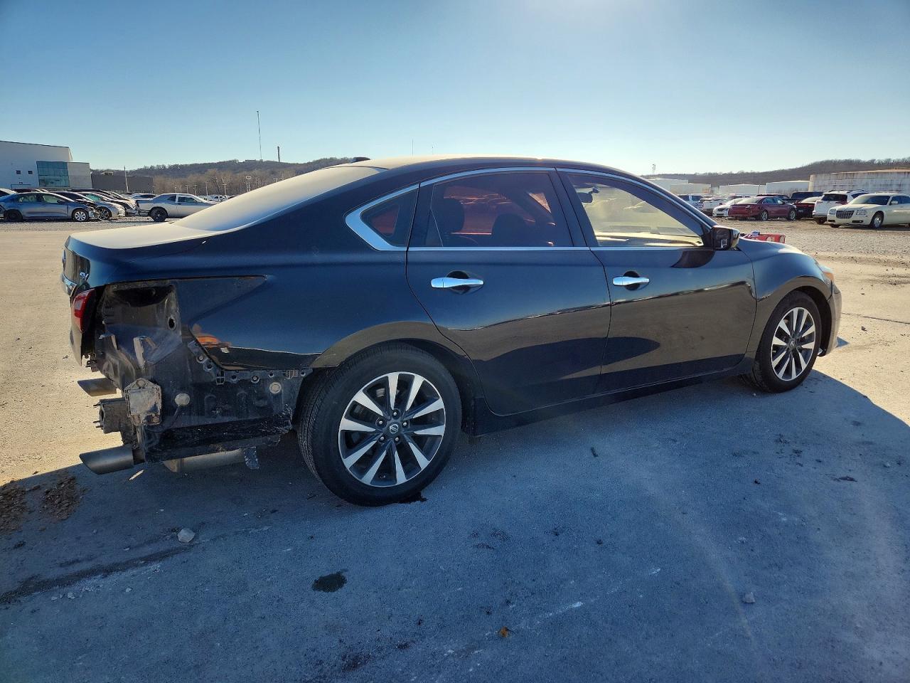 2017 NISSAN ALTIMA