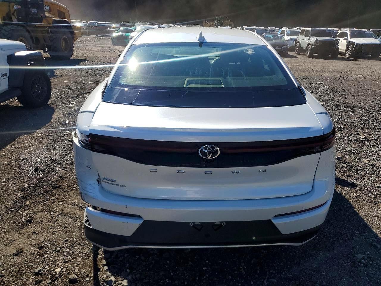 2023 TOYOTA Crown
