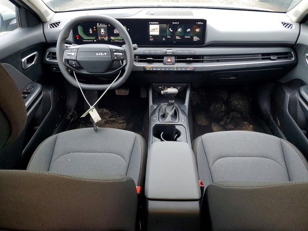 2025 KIA K4