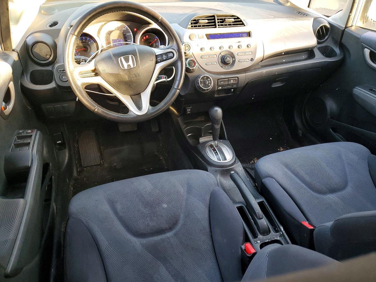 2010 HONDA FIT