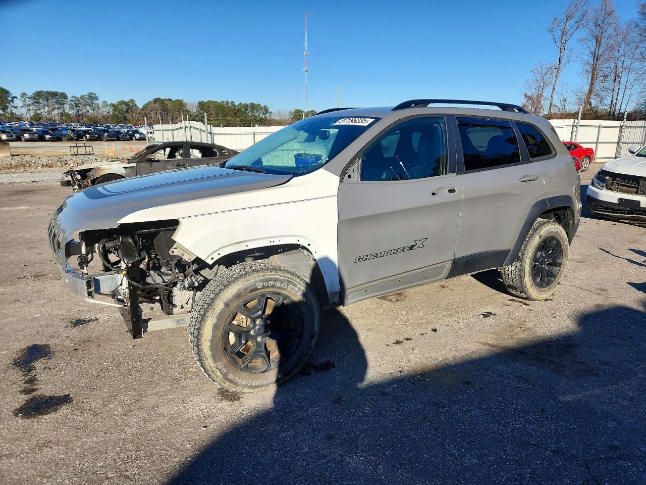 2022 JEEP CHEROKEE