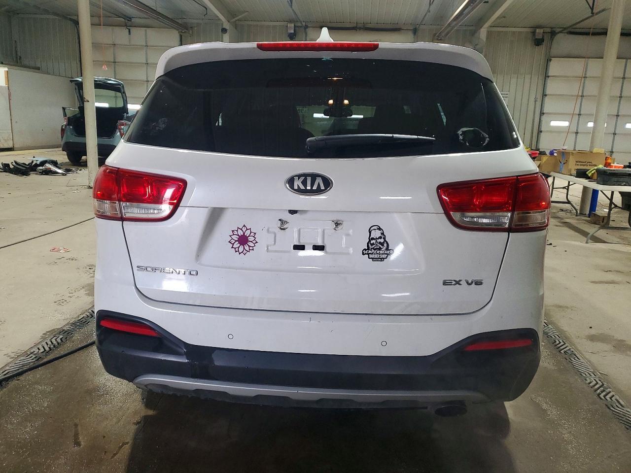 2016 KIA SORENTO
