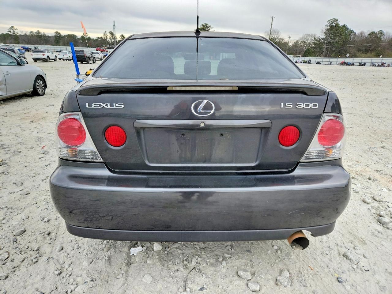 2004 LEXUS IS 300