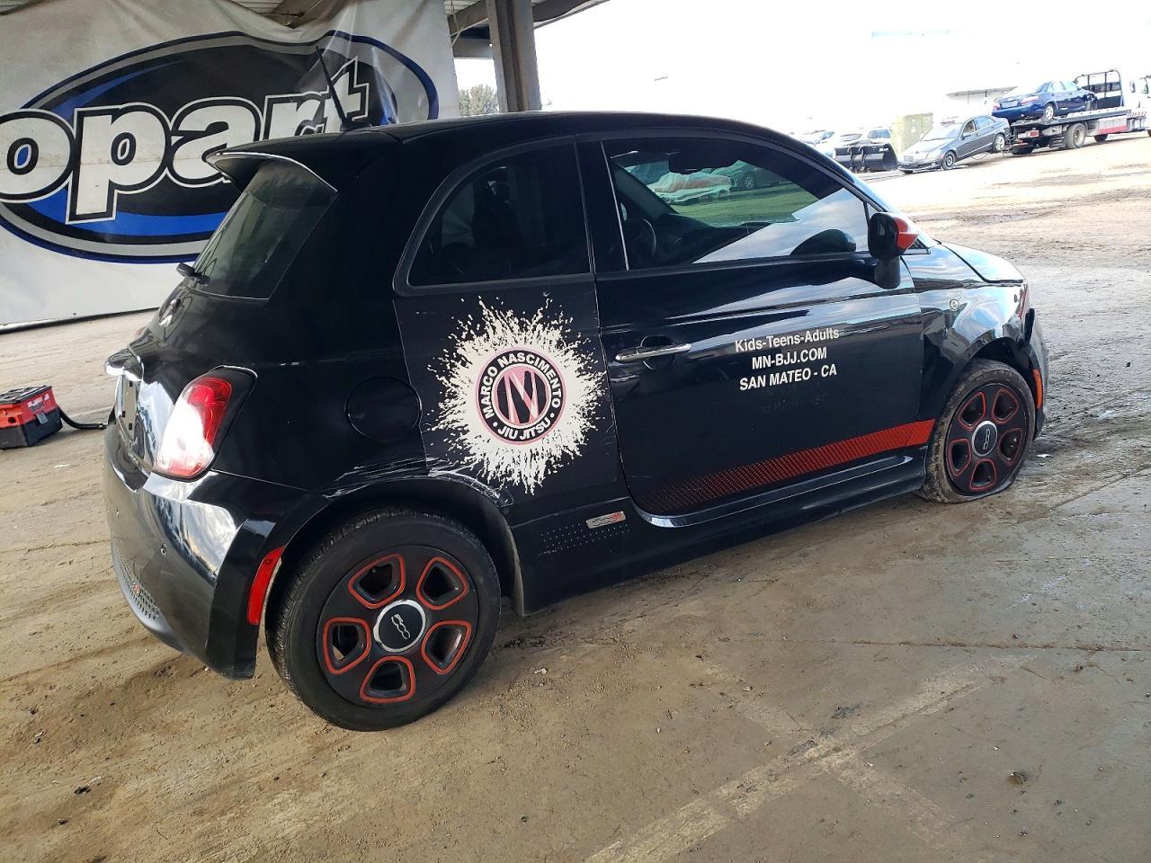 2014 FIAT 500