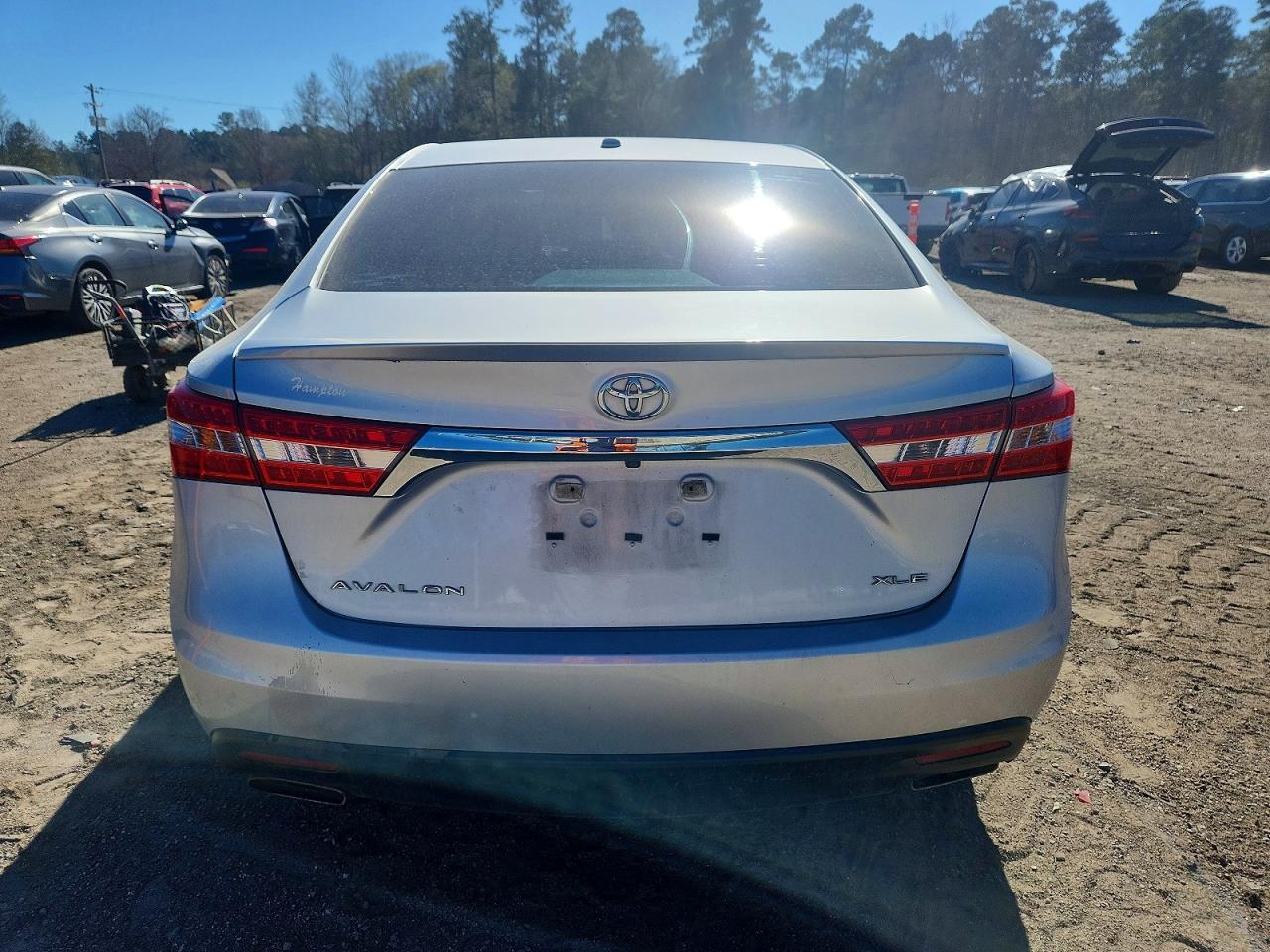 2014 TOYOTA Avalon