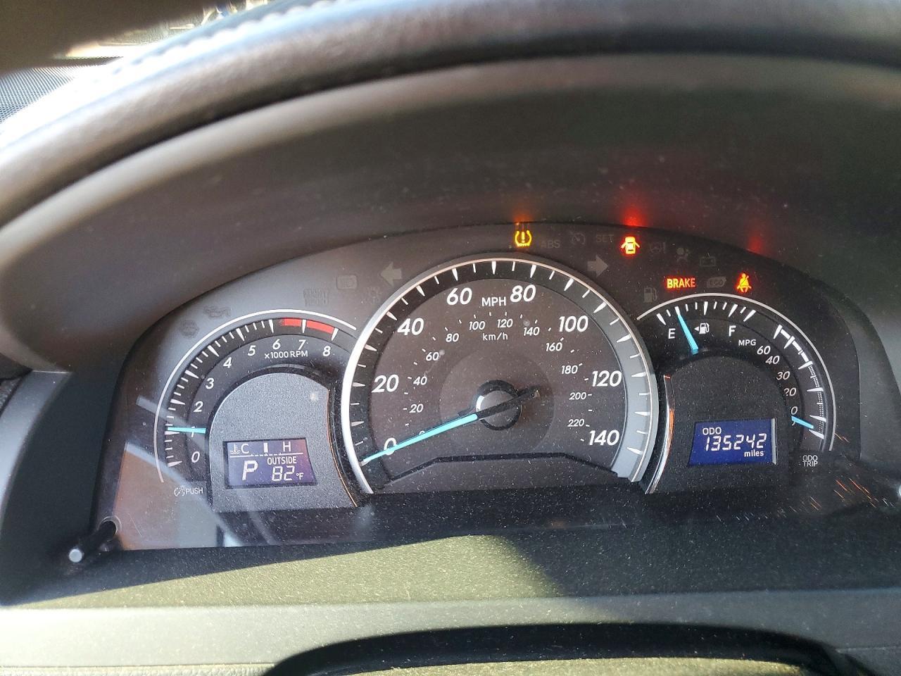 2012 TOYOTA CAMRY