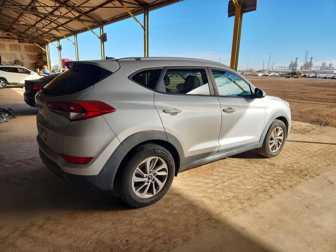 2016 HYUNDAI TUCSON
