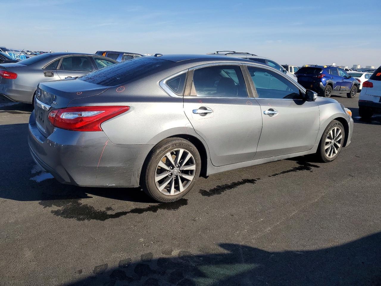 2017 NISSAN ALTIMA