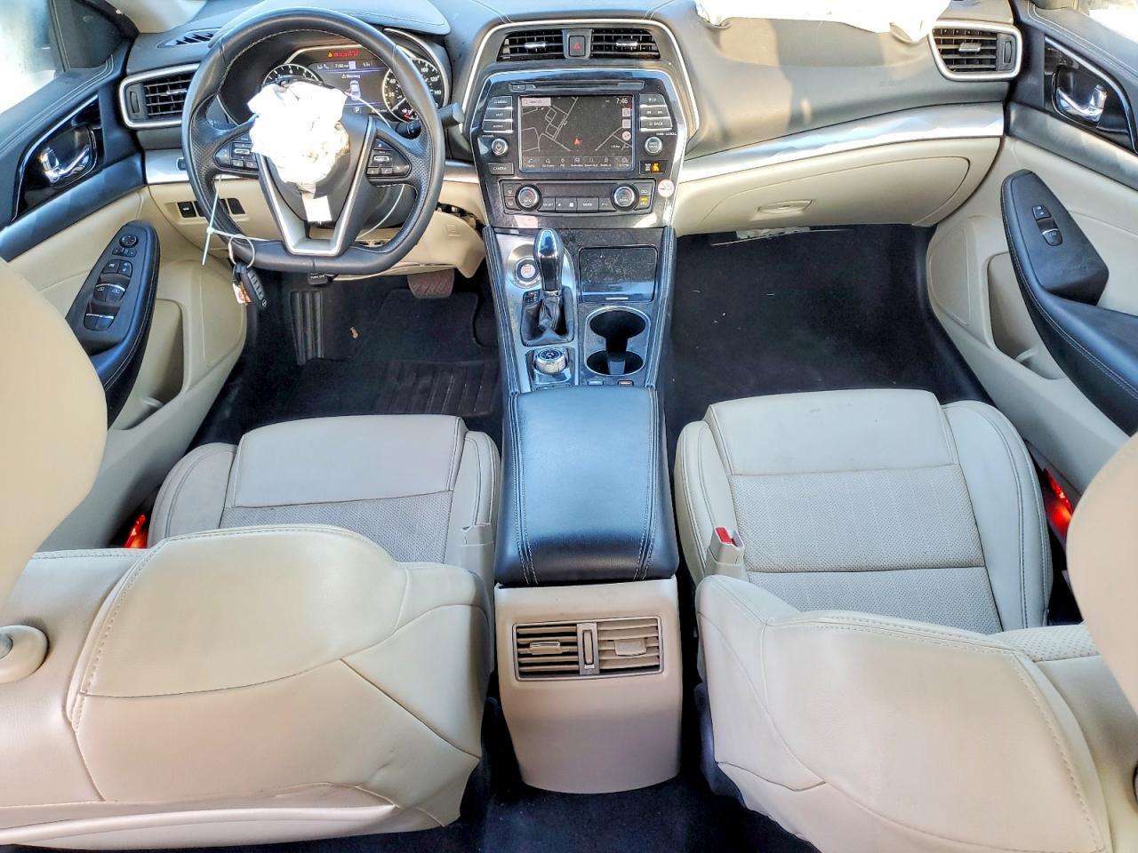 2023 NISSAN Maxima