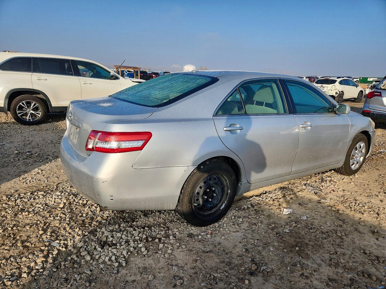 2010 TOYOTA CAMRY