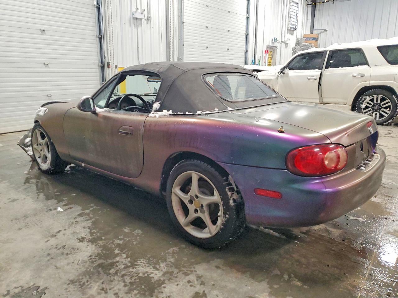 2003 MAZDA MX-5 Miata