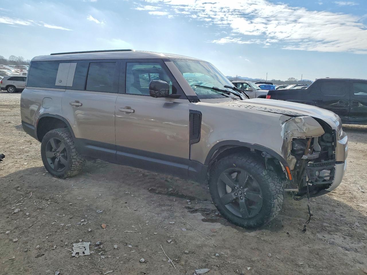 2023 LAND ROVER Defender