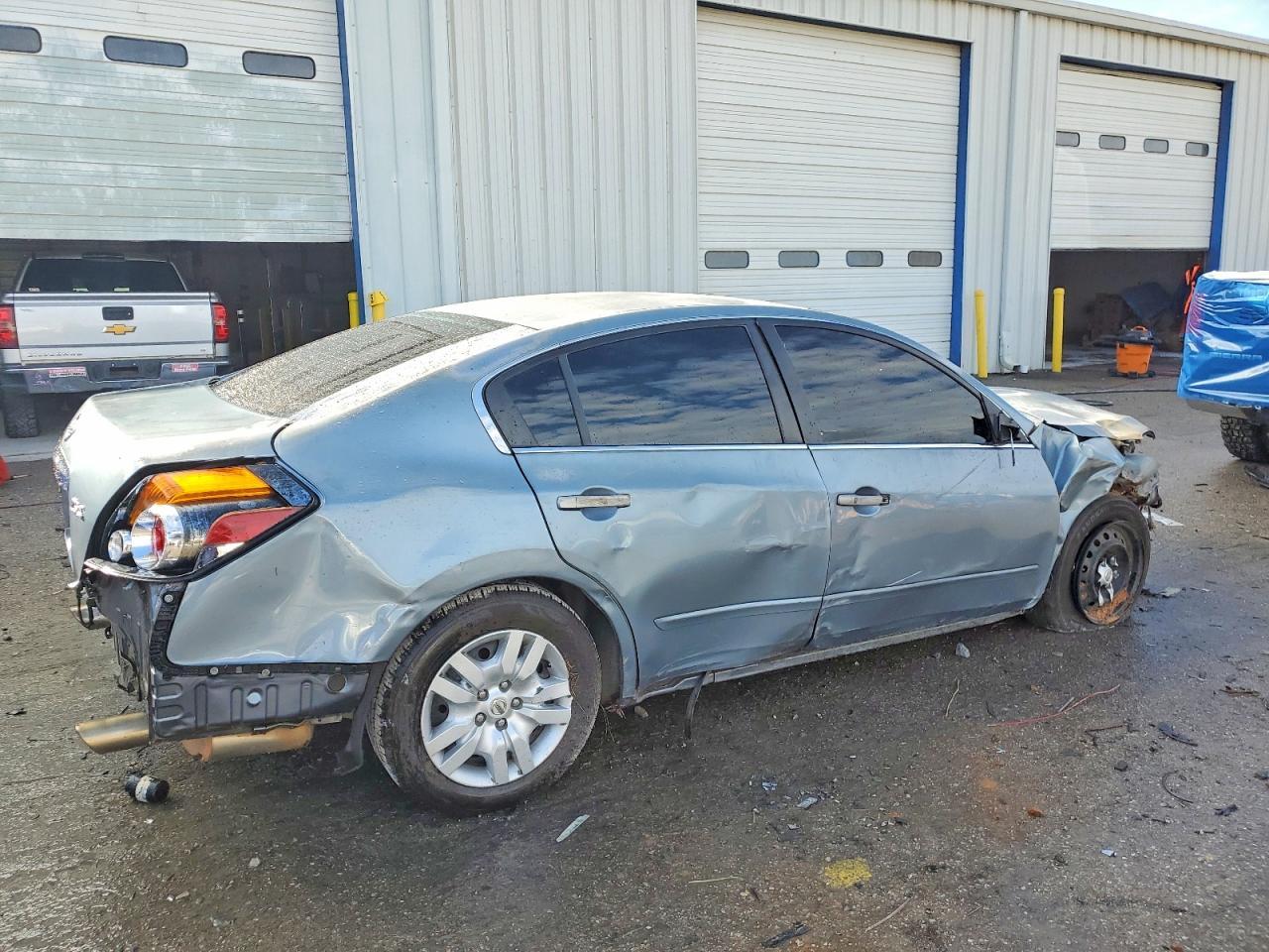 2010 NISSAN ALTIMA