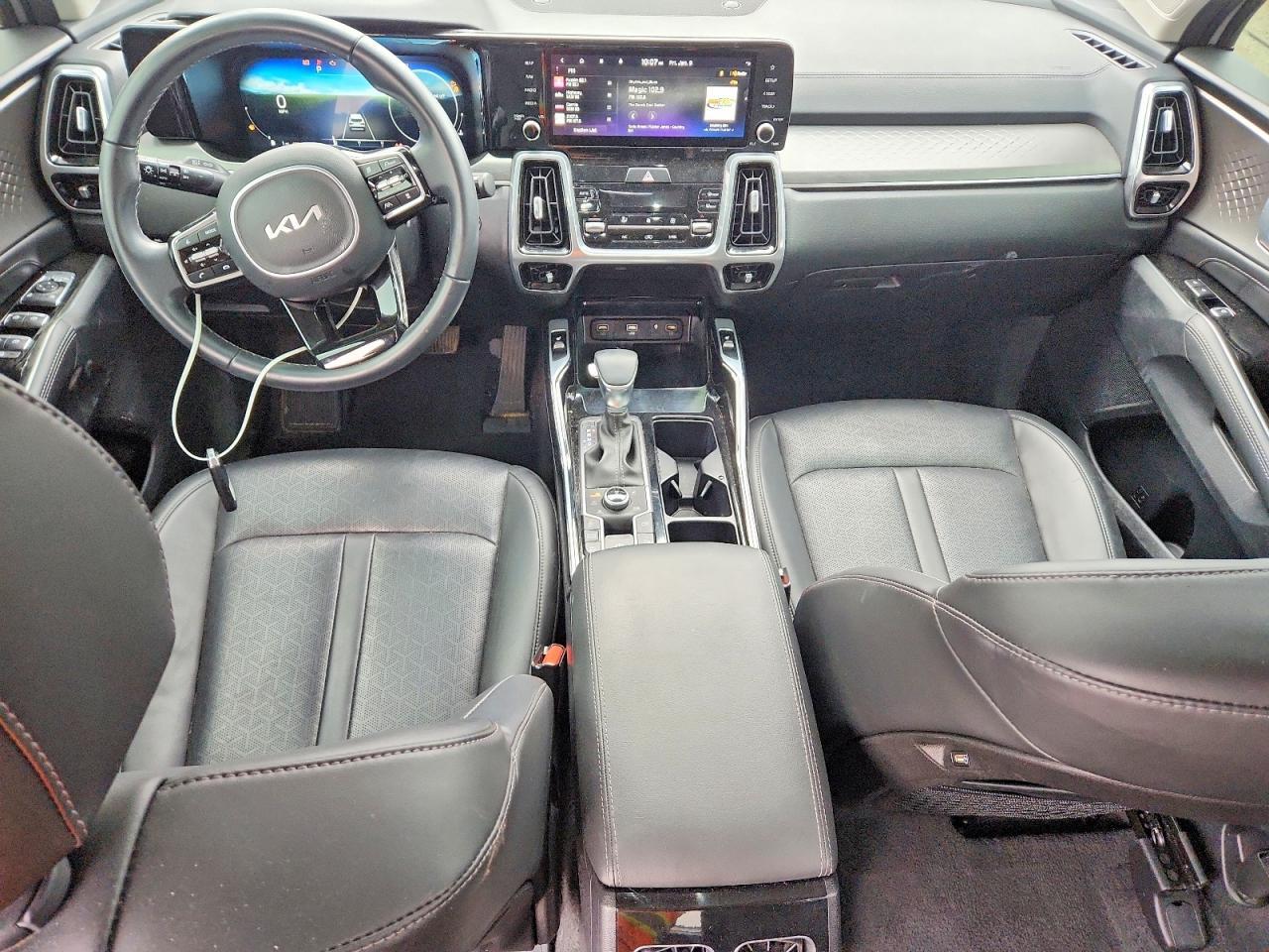 2023 KIA SORENTO