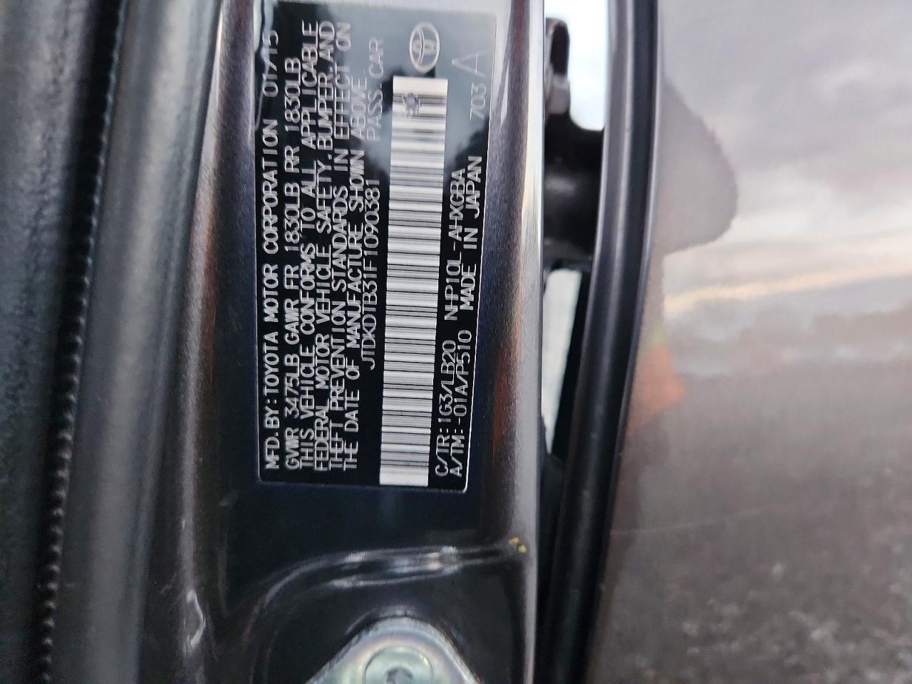2015 TOYOTA Prius c