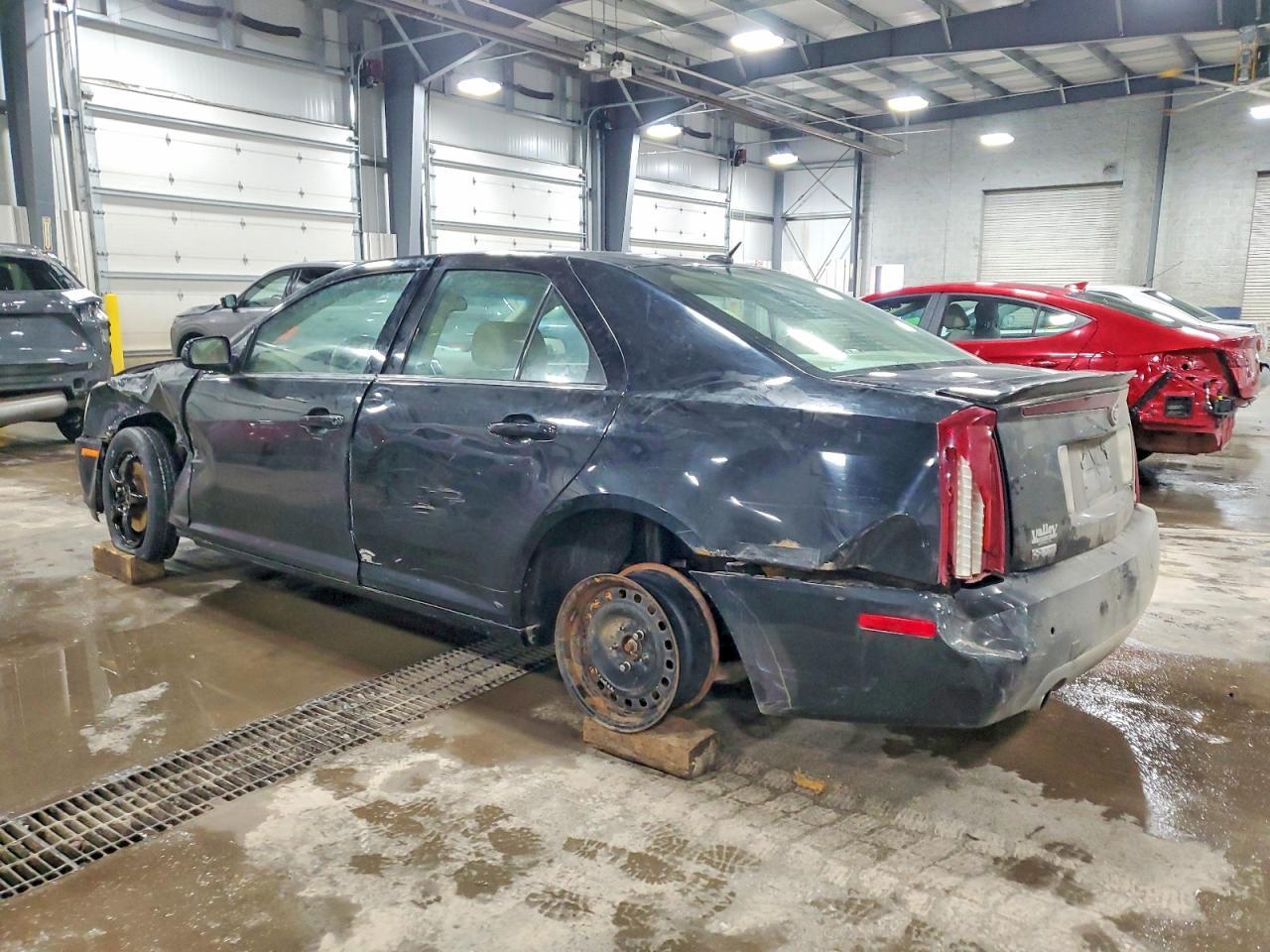 2005 CADILLAC STS