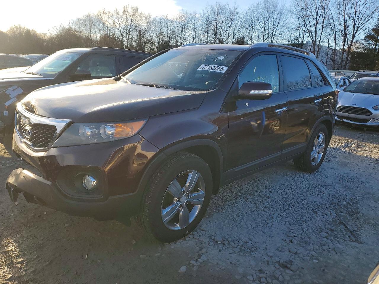 2013 KIA SORENTO