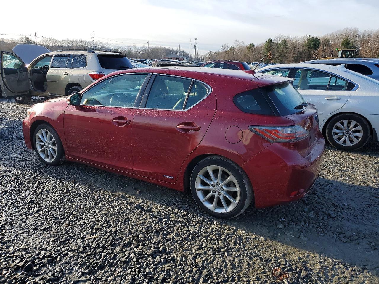 2011 LEXUS CT 200