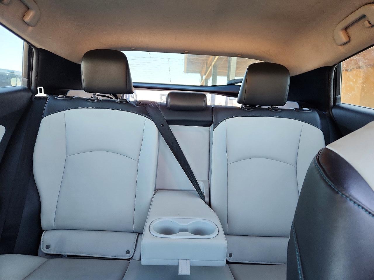 2018 TOYOTA PRIUS