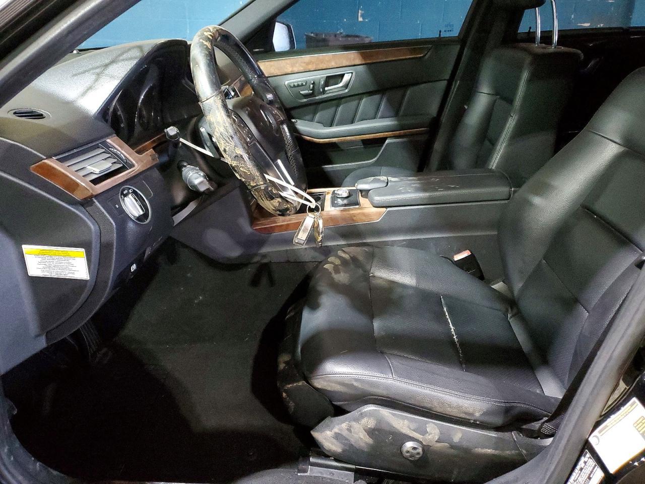 2013 MERCEDES-BENZ E-Class