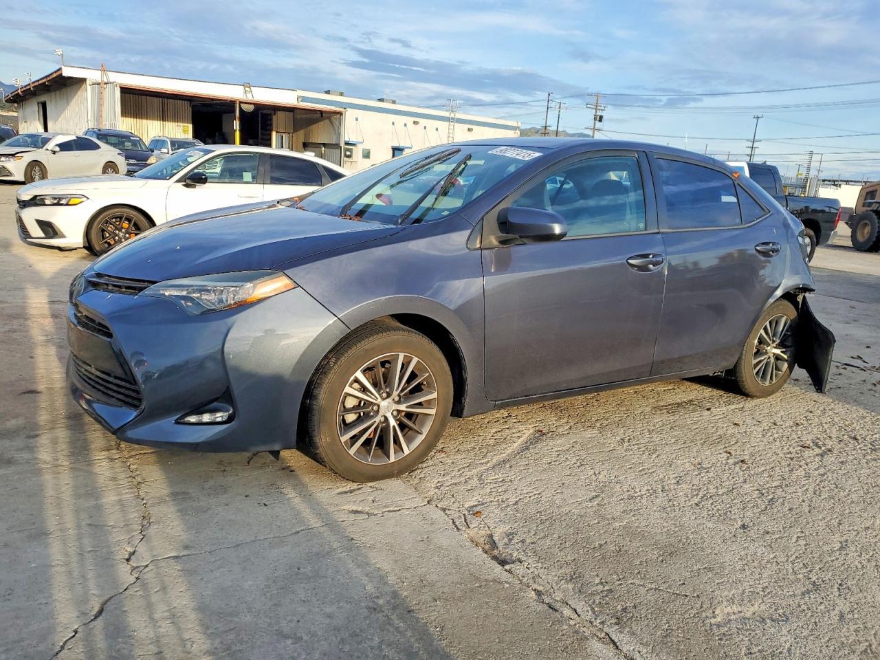 2017 TOYOTA COROLLA