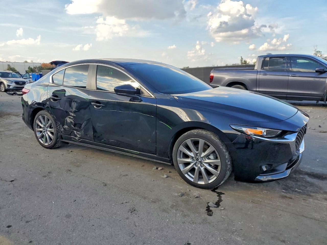 2023 MAZDA 3
