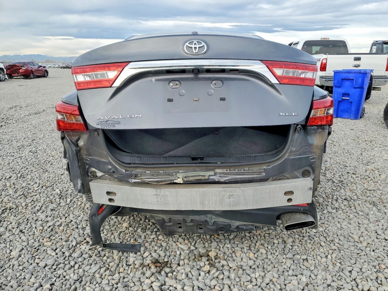 2018 TOYOTA Avalon