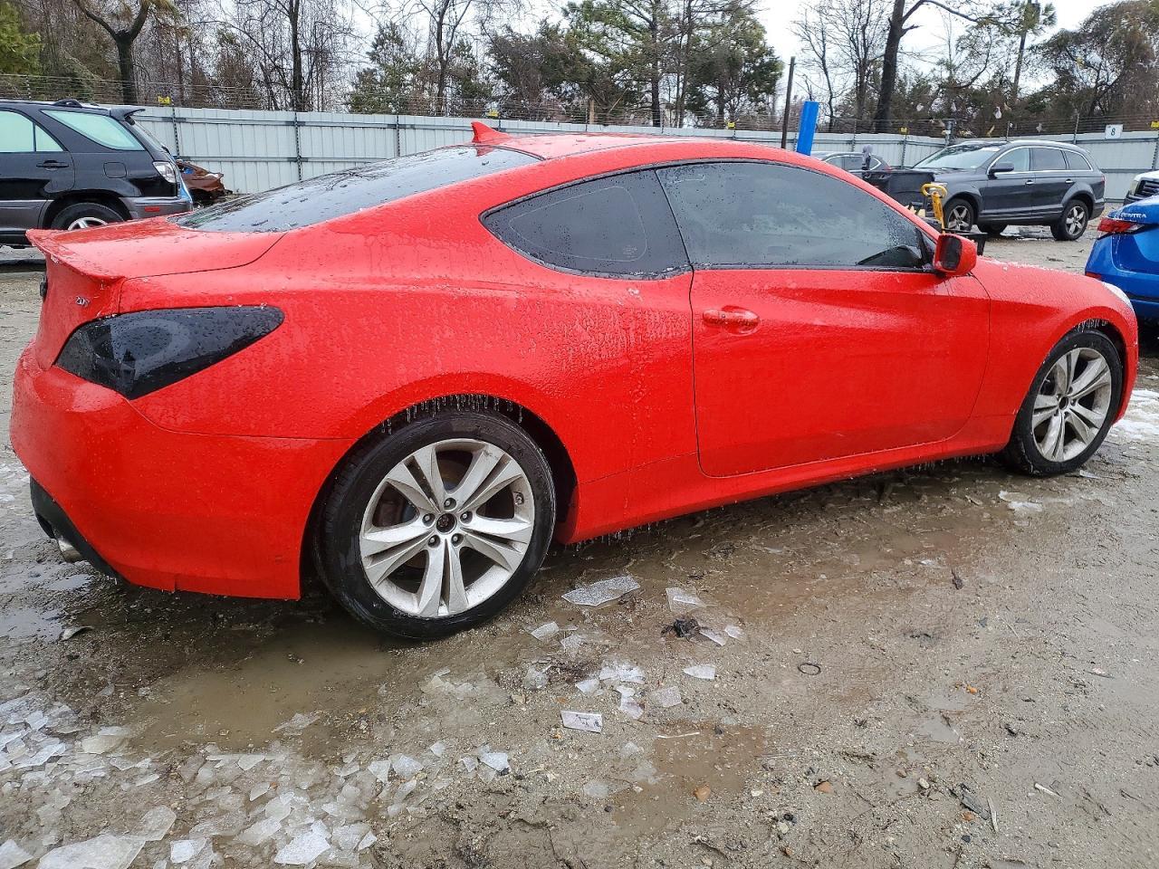 2012 HYUNDAI GENESIS