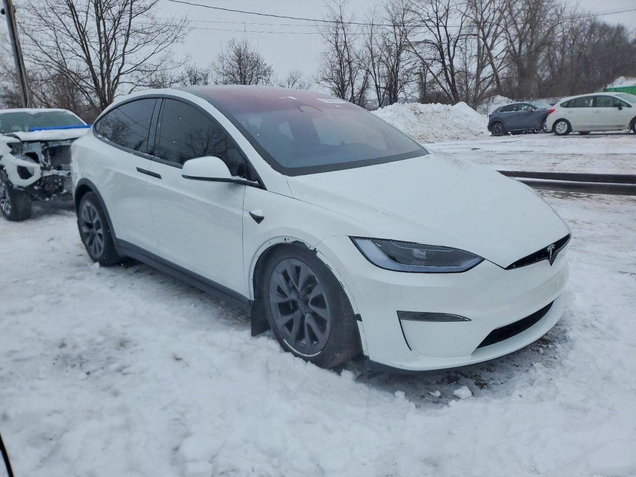 2024 TESLA MODEL X